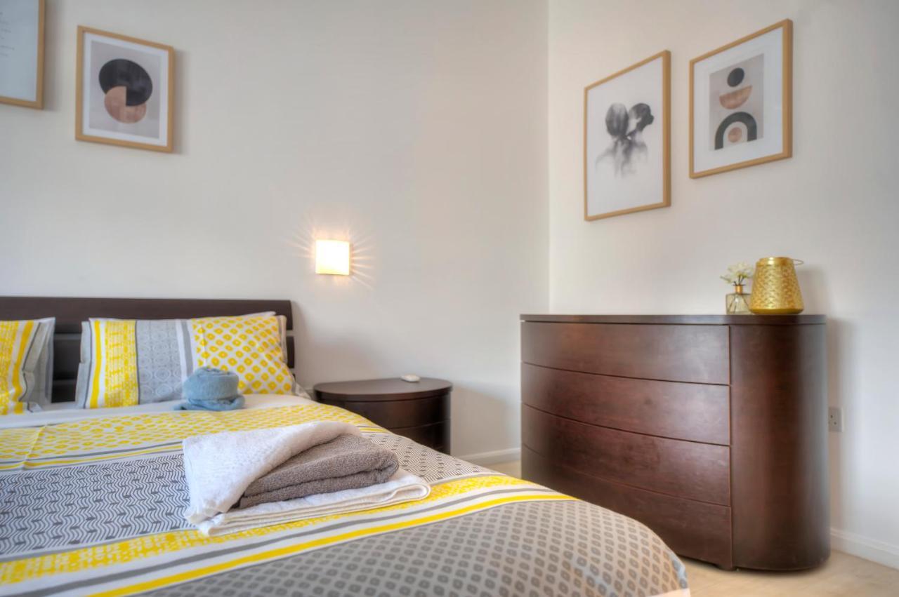 Bright And Spacious 3 Bedroom Apartment With Breathtaking Views - Goslm-5 Sliema Exterior foto