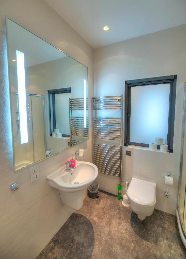 Bright And Spacious 3 Bedroom Apartment With Breathtaking Views - Goslm-5 Sliema Exterior foto
